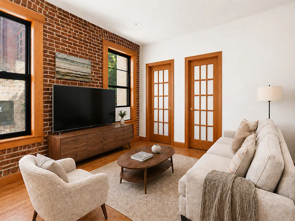 324 E 52nd St #5C