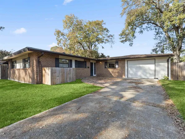 10425 Cedarlane Ave, Baton Rouge, LA 70816