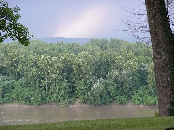 River view from bluffs