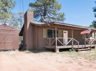 2054 Grey Squirrel Trl, Overgaard, AZ 85933