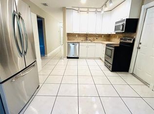 1470 NW 93rd Ter N, Pompano Beach, FL 33071