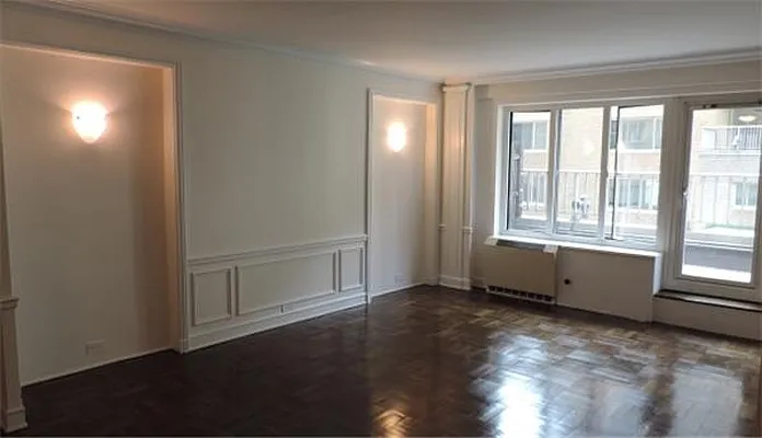 Rented by essential NEW YORK Real Estate | media 54