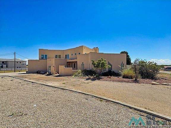 2nd image of 606 Weleka Ln