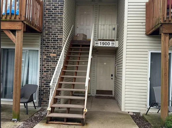 1900 Lgt Rd, Oswego, IL