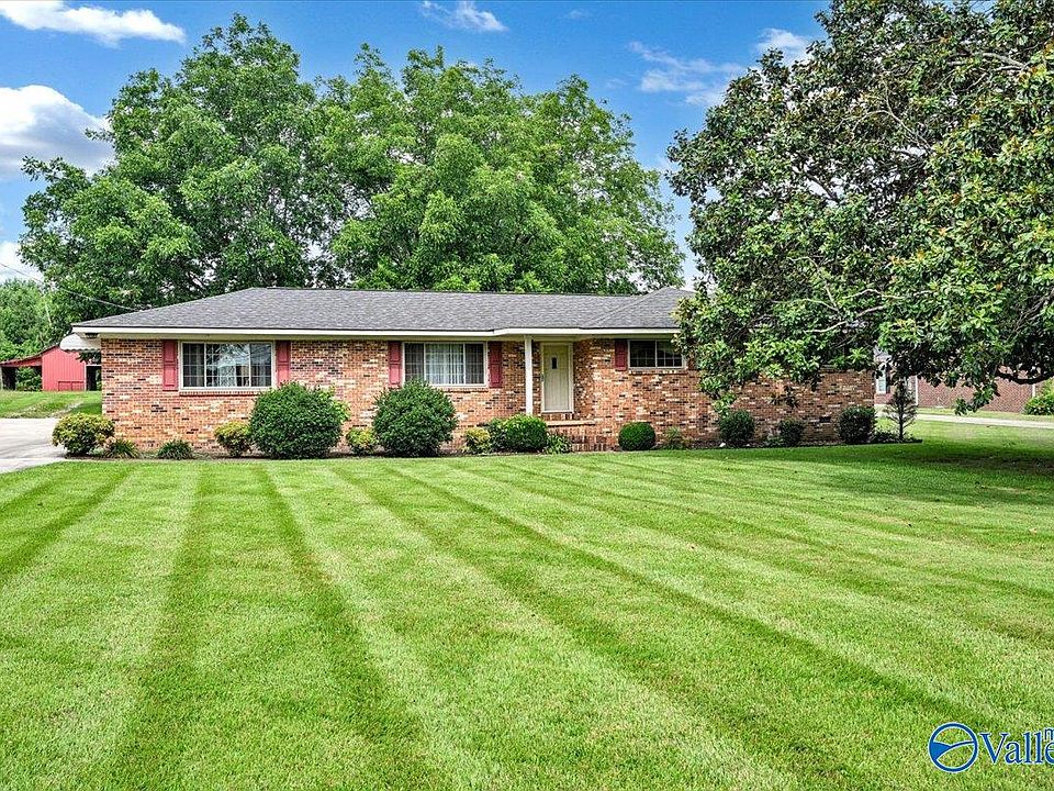 1st image of 609 Bethel Rd NE