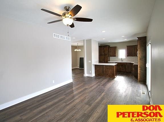 4th image of 1105 S Sheridan