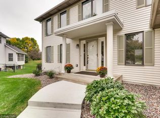 336 Cherry Hill Ct, Hamel, MN 55340