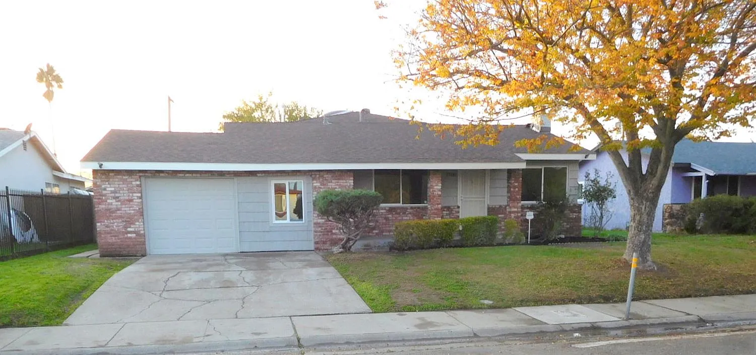 7700 Laurie Way photo 1