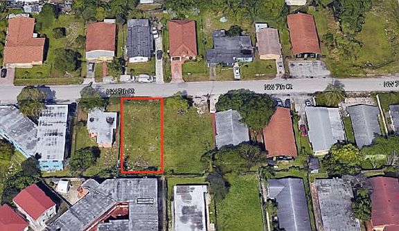 3rd image of 2829 NW 7th Ct