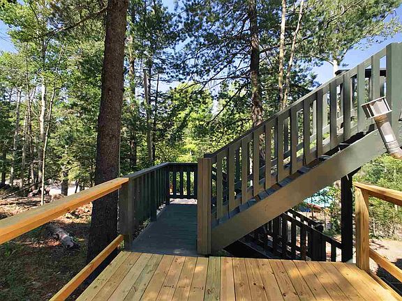 4th image of 804 Balsam Ln