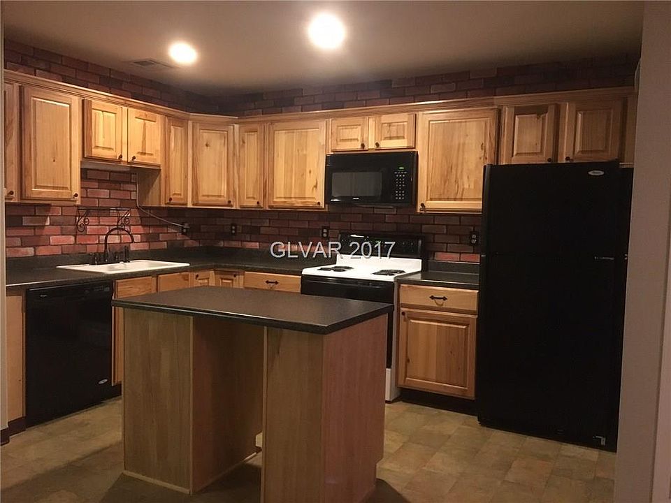 1st image of 1150 N Buffalo Dr APT 1033