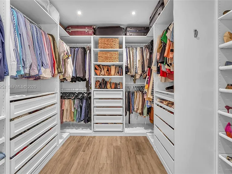 6466 SW 84th St — Photo 35