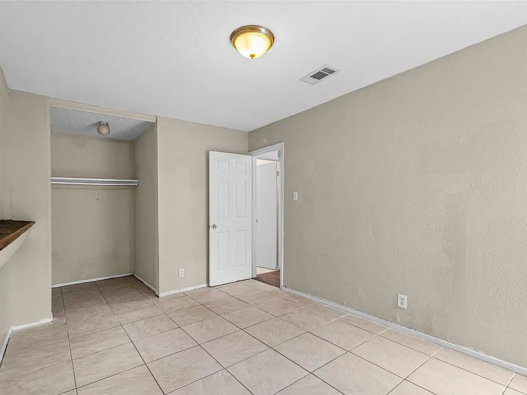 2809 Parker Ln #D — Photo 13