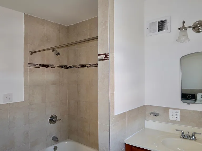 2501 E Clearfield St #2 — Photo 12