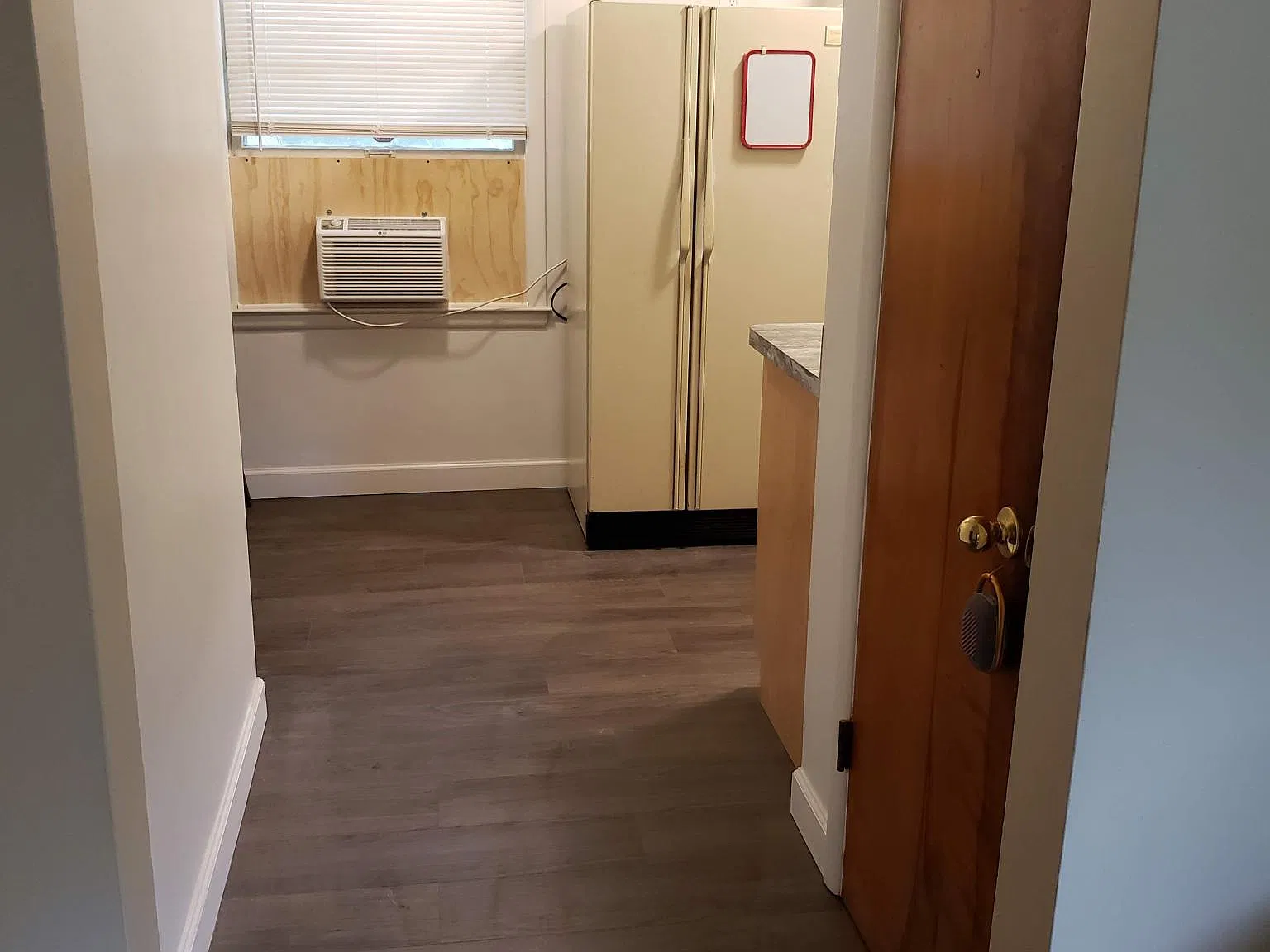 2 bed, 800 sqft, $950 — Photo 4