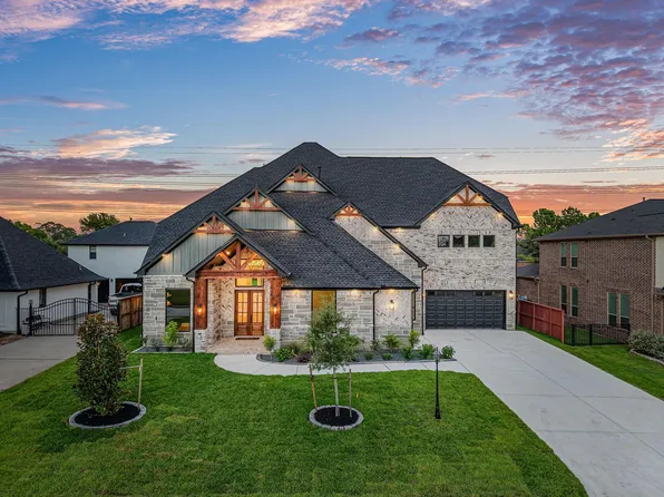 18 Waterford Way, Montgomery, TX 77356