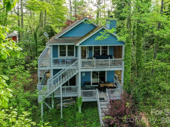 219 Picnic Point Rd, Lake Lure, NC 28746