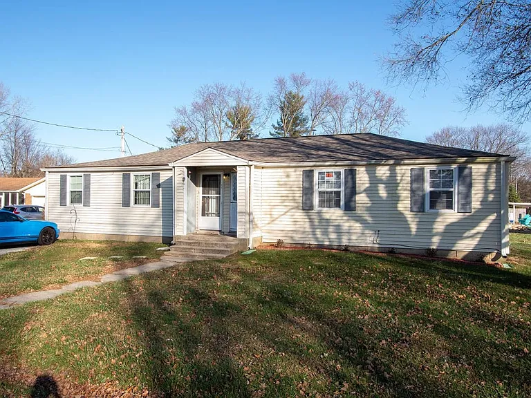 4155 N County Road 575 E — Photo 8