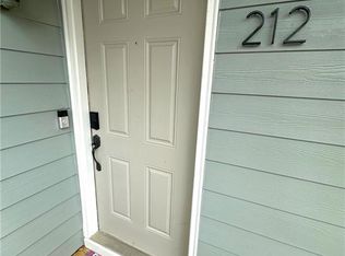 212 Abingdon Way, Atlanta, GA 30328