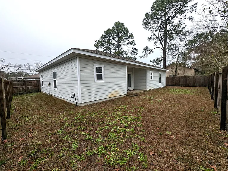 2164 Wind Trace Rd N — Photo 19