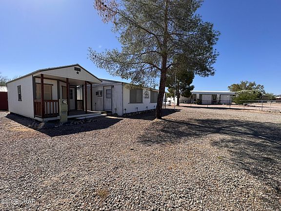 2nd image of 40175 Wyoming Way