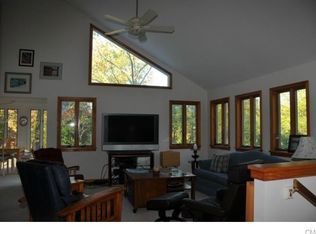 6 Jeffrey St, Danbury, CT 06810