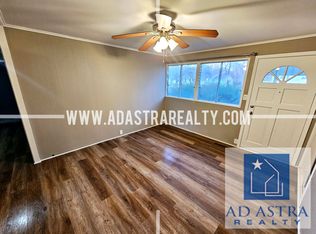 1101 NE 62nd St, Kansas City, MO 64118