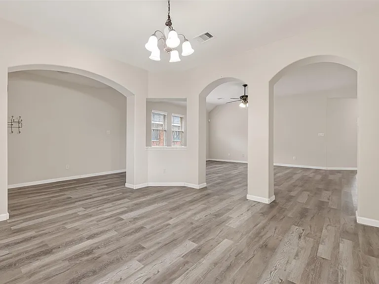 21711 Crest Peak Way — Photo 8