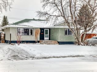 10532 47th St NW, Edmonton, AB T6A 1Z9