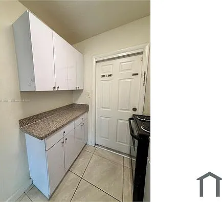 2571 NW 13th Ct — Photo 7