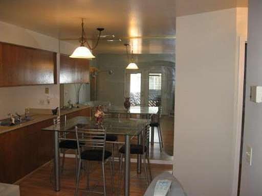 4th image of 16529 Woodlane