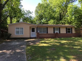 2422 Adger Rd, Macon, GA 31206