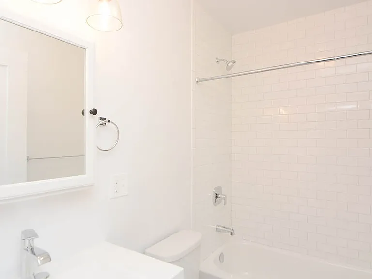 3407 W Fullerton Ave #D3 — Photo 15