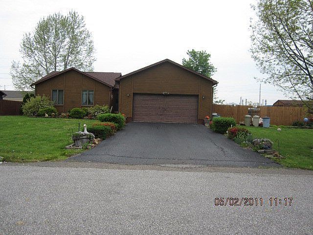 1st image of 149 Oakmont Dr