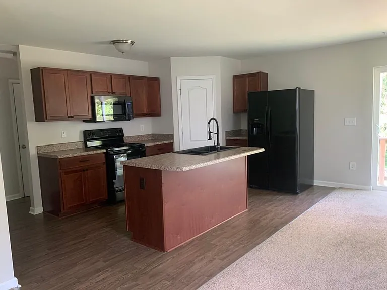 28 Hazel Oak Ct — Photo 4