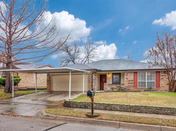 6304 Old Mill Cir, Watauga, TX 76148