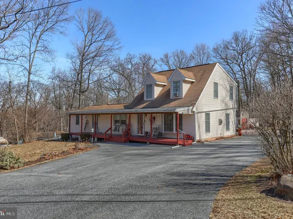 1021 Darlene Ave, Palmyra, PA 17078
