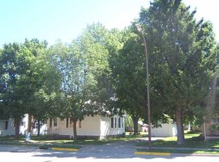 512 S Lincoln St, Shawano, WI 54166