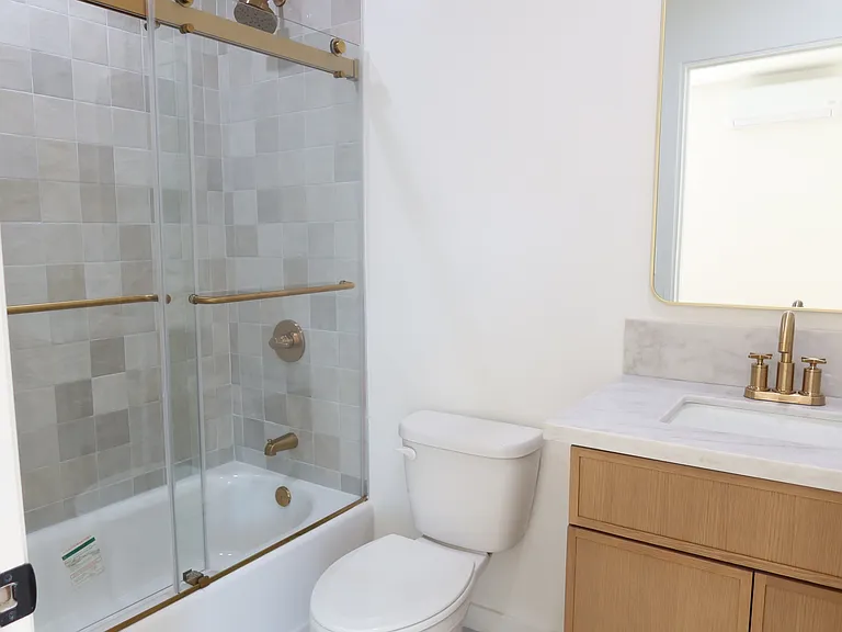 1734 N Taft Ave #5 — Photo 10