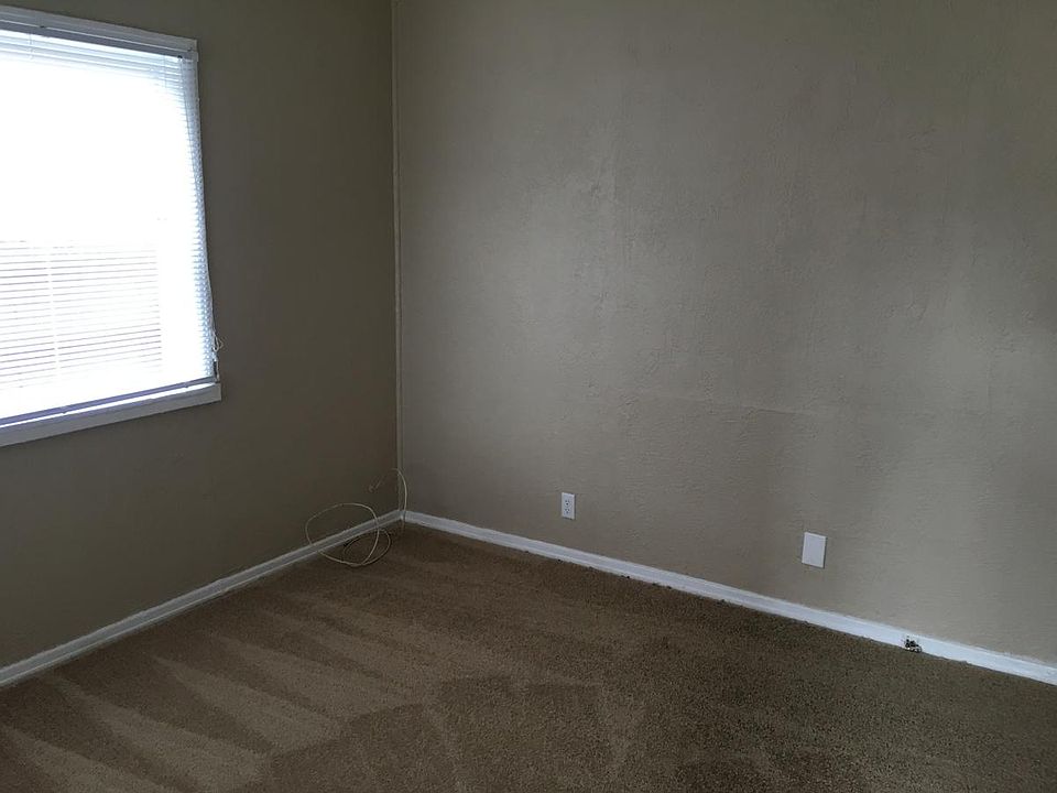 1st image of 804 15th St N