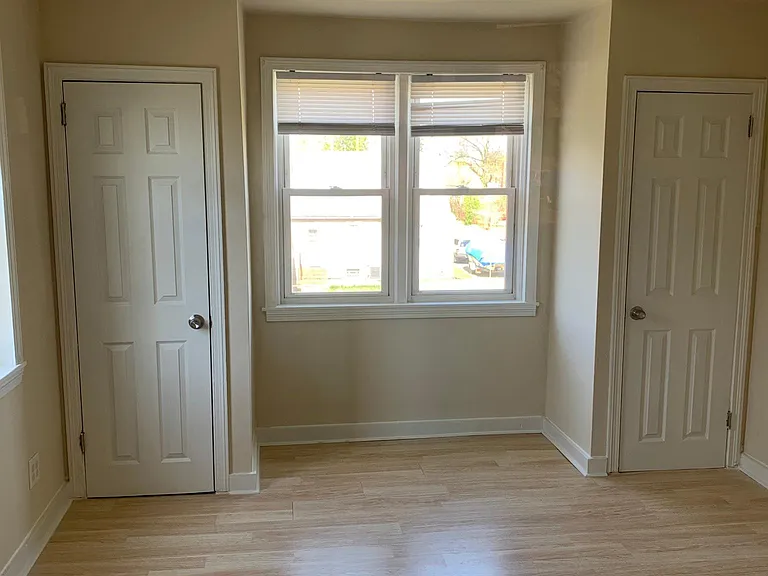5 Cedar Ave #A — Photo 3