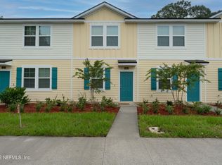 889 Gate Run Rd, Jacksonville, FL 32211