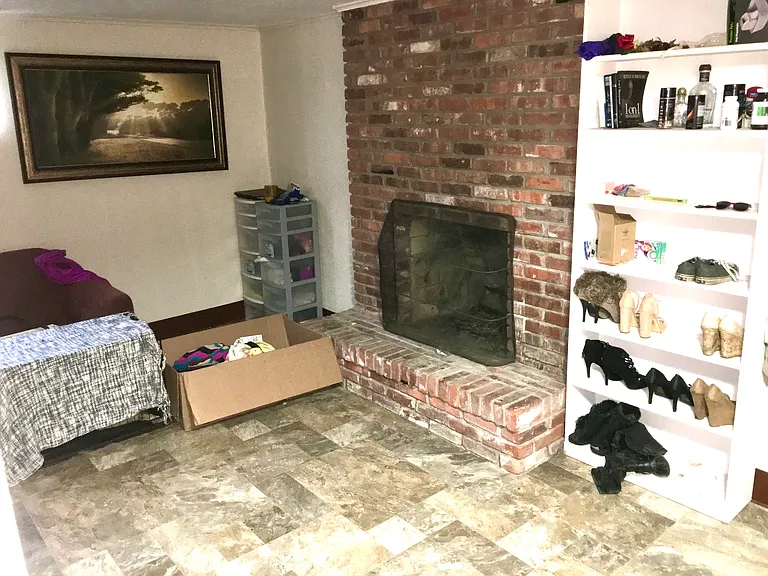 2409 Manchester Rd — Photo 18