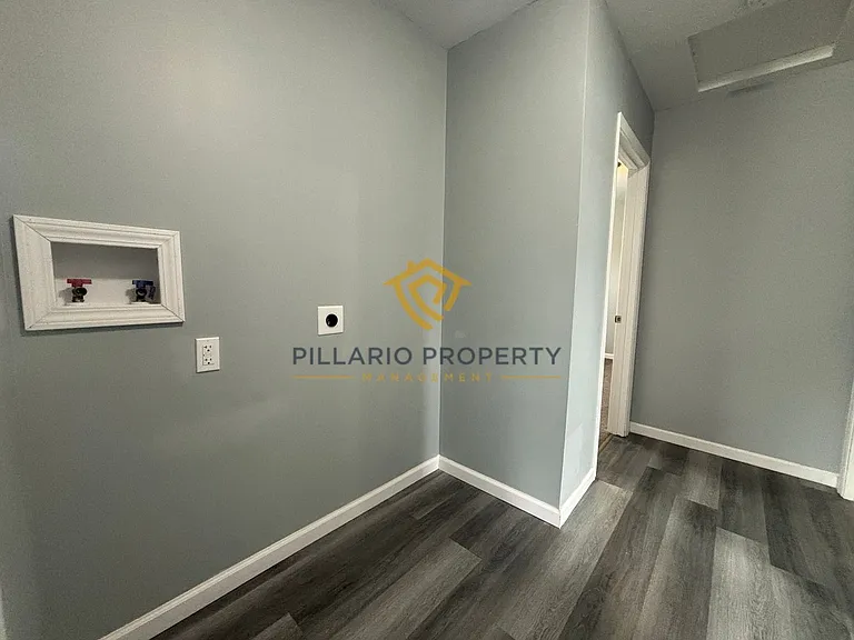123 W North G St — Photo 5