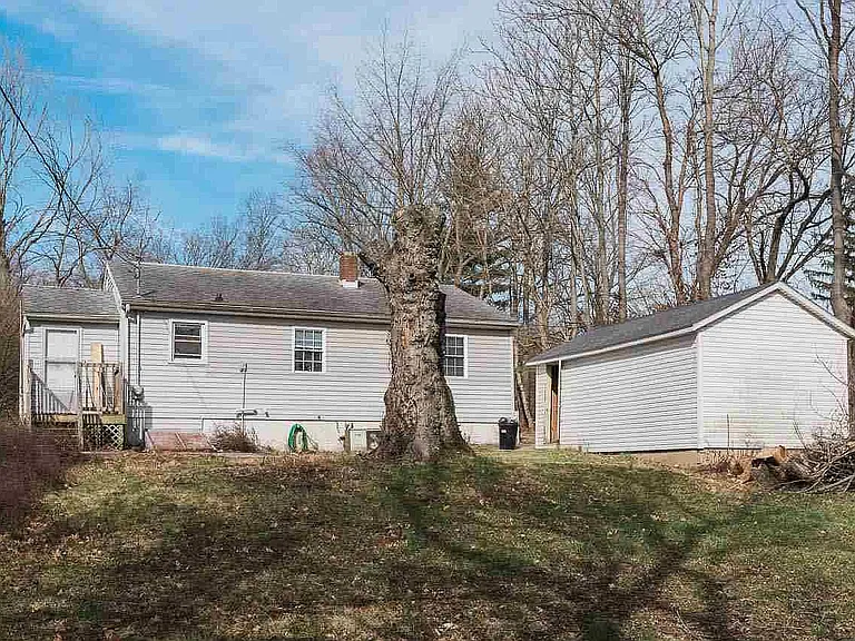 2301 S Milton Dr — Photo 10