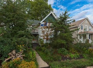 2328 Scranton Rd, Cleveland, OH 44113