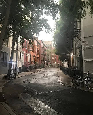 Rented by LJ Sloane Management | media 33