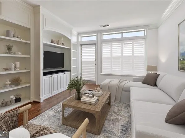 3334 Peachtree Rd NE APT 109, Atlanta, GA 30326