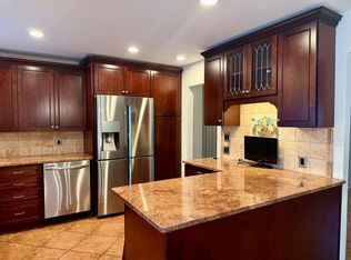 (Undisclosed Address), Babylon, NY 11702