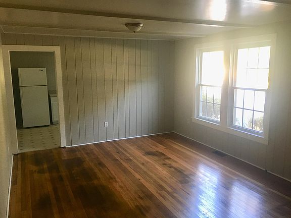 5th image of 7 Rainbow Dr